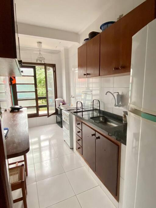 Prainha Beach Lindo Apartamento Proximo A Praia Caraguatatuba Zewnętrze zdjęcie